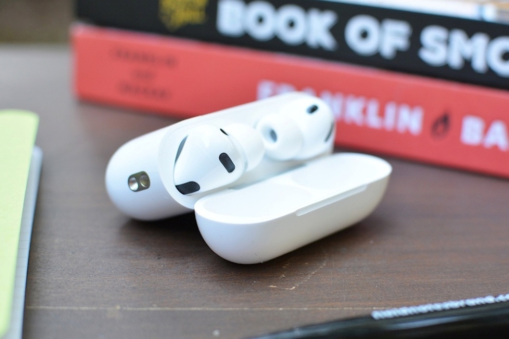 Camera Remote trên AirPods là gì và hoạt động như thế nào?