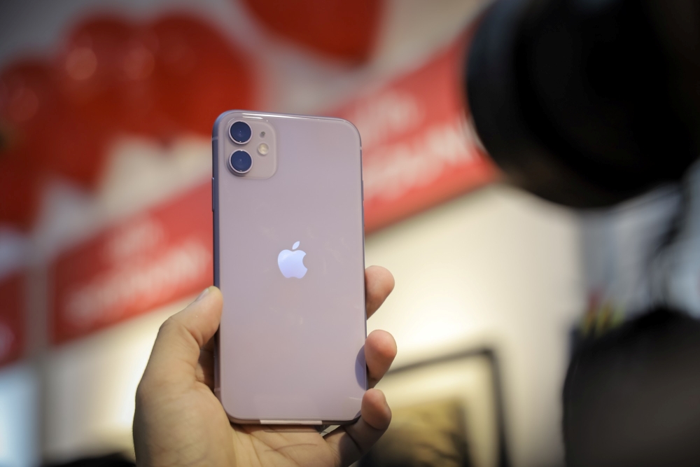 Thời gian hỗ trợ iPhone 11 mang lại giá trị thực tế gì cho người dùng?